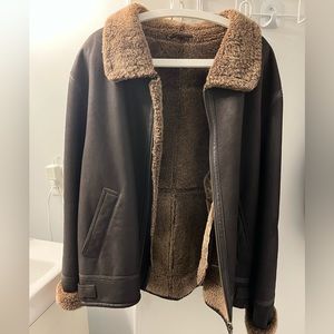 Men’s Danier Shearling Sheepskin Jacket.                *prices are negotiable*